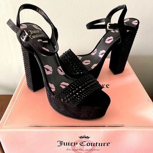 One Pair Black Juicy Couture chunk heel dress shoes Woman’s Size 8